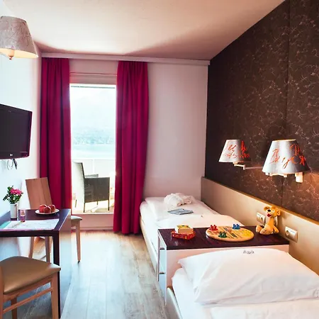 Karnerhof Hotel 4*